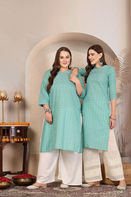 Women Sea Green Kurta With Embroidered Yoke