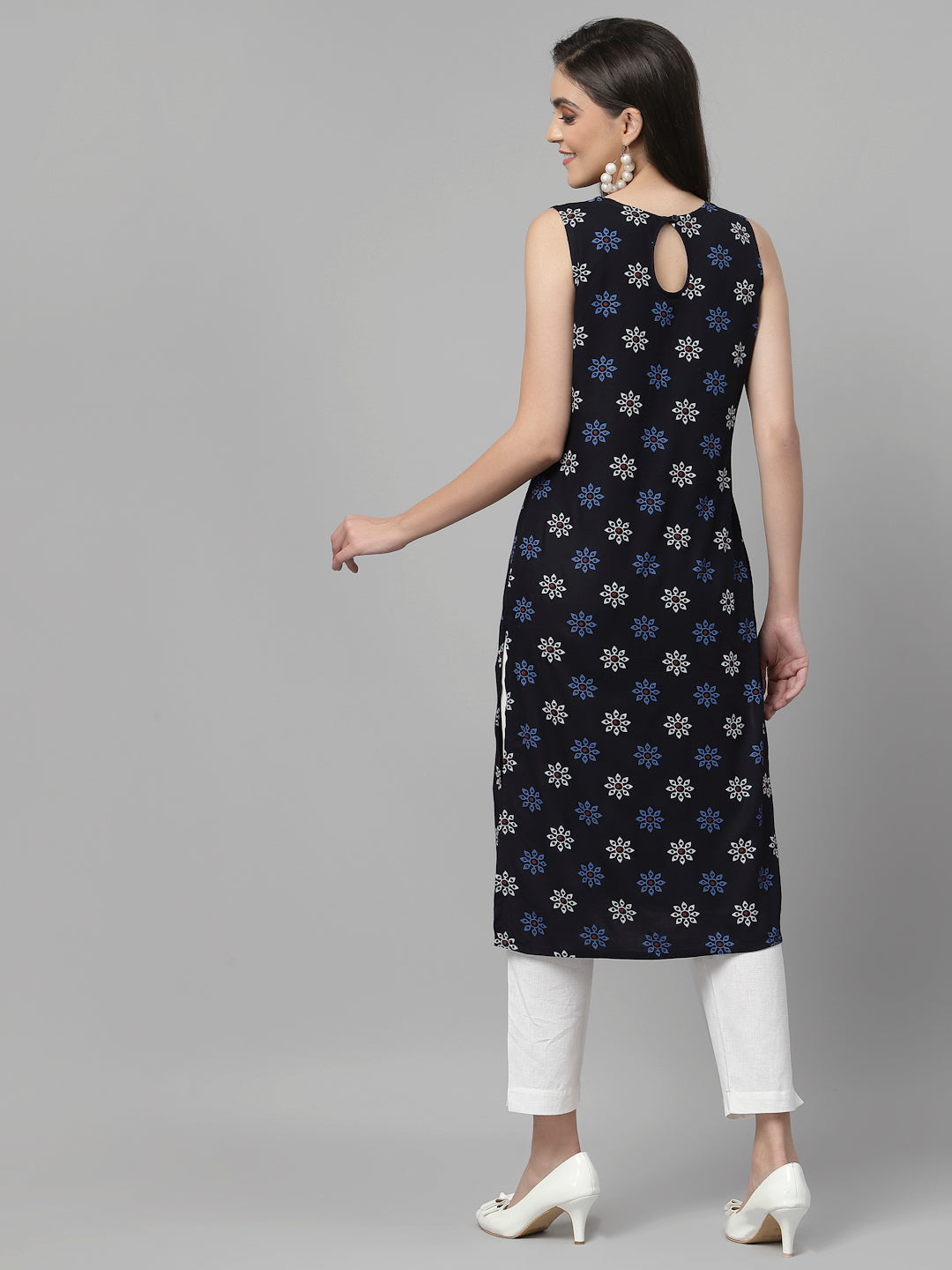 Women Navy Printed Sleeveless Kurta - Kashyap Global Lifestyles LLP