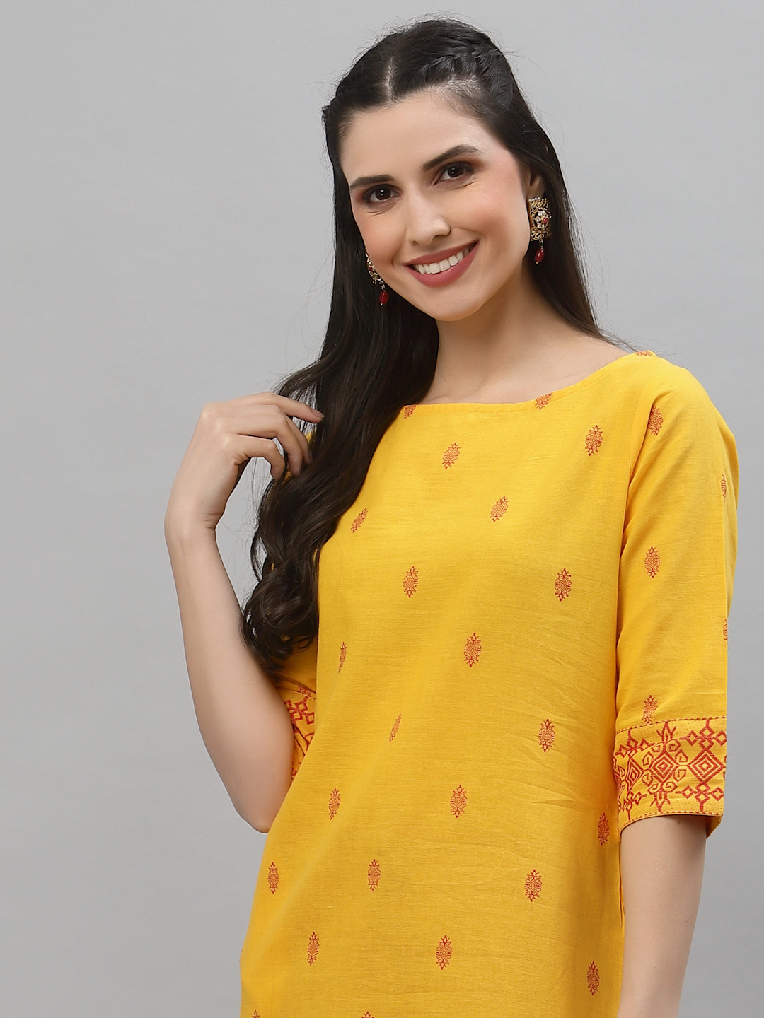 Women Ethnic Motifs Woven Design Kurta - Kashyap Global Lifestyles LLP