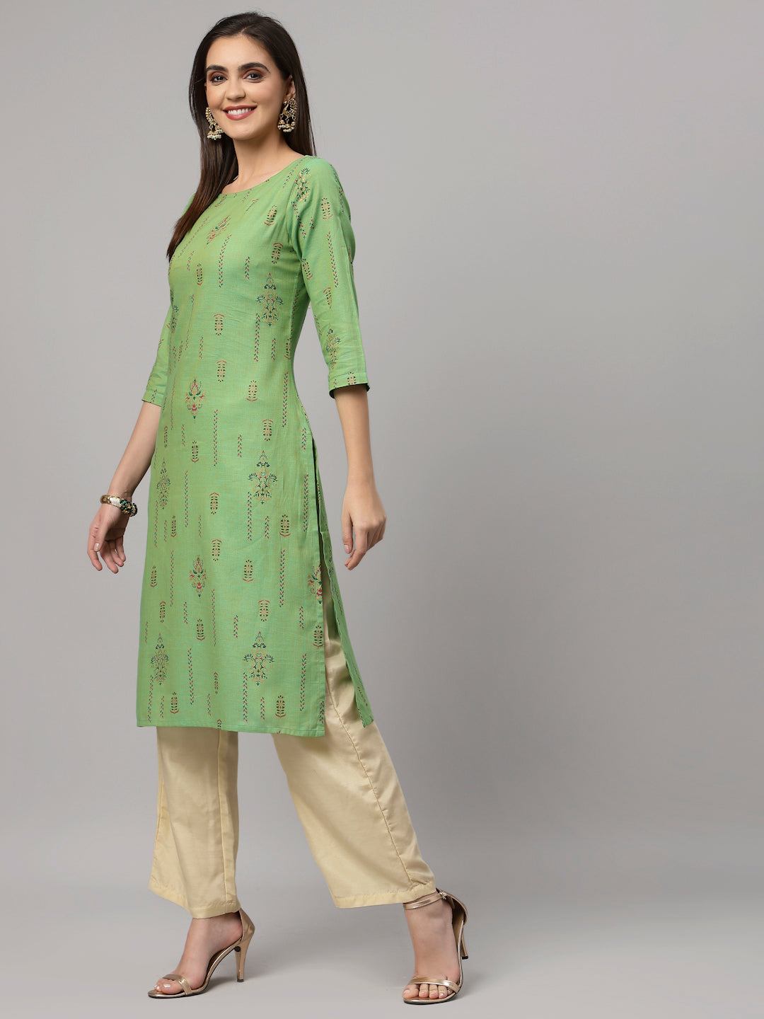 Women Green Cotton Printed Kurta - Kashyap Global Lifestyles LLP