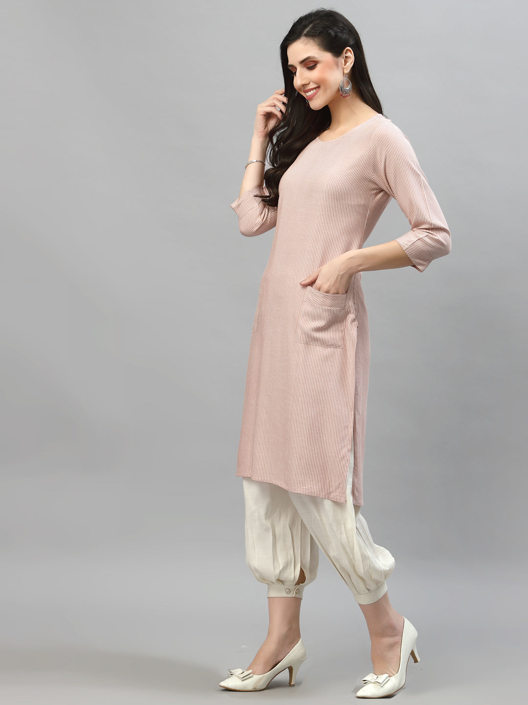 Women Peach Striped Kurta With Front Pockets - Kashyap Global Lifestyles LLP