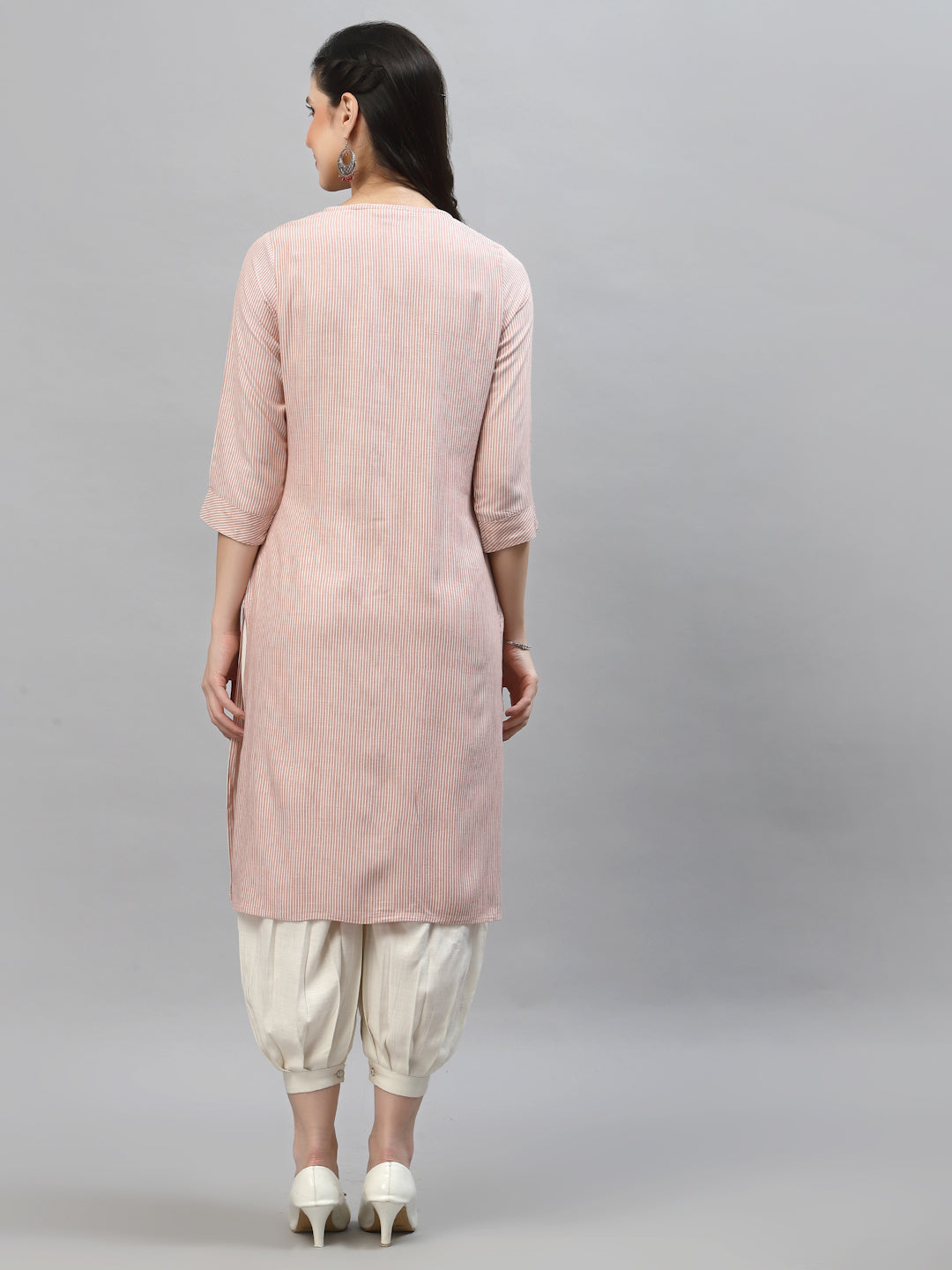 Women Peach Striped Kurta With Front Pockets - Kashyap Global Lifestyles LLP