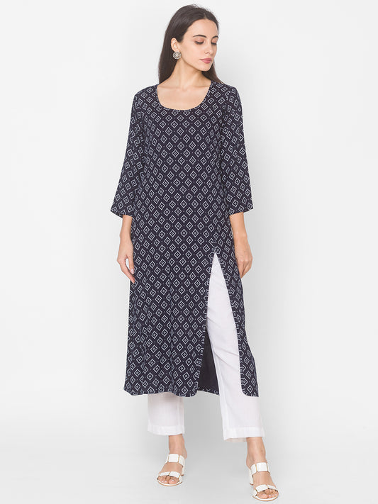 Women Blue & White Front Slit Kurta - Kashyap Global Lifestyles LLP